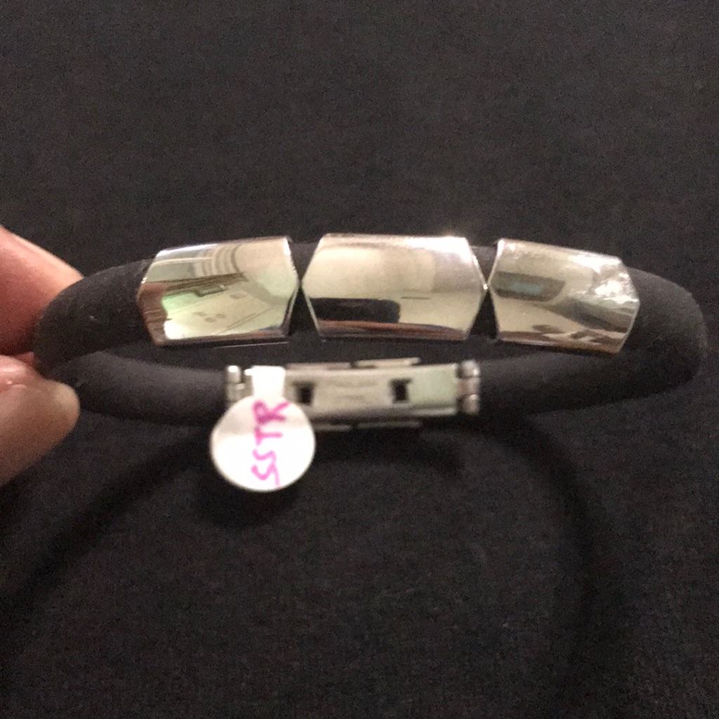 316l Surgical Stainless SteelBlack Silicone Rubbe